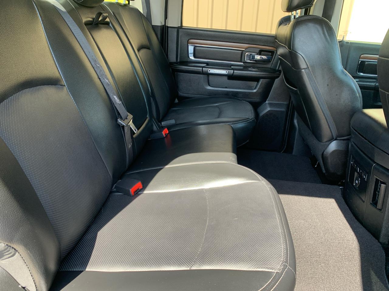 RAM 2500 4WD Crew Cab 149" Laramie 2013