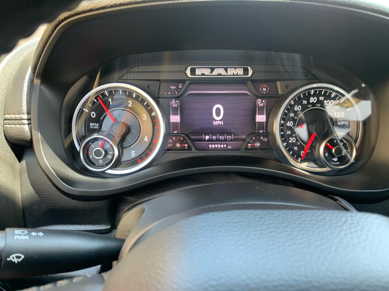 RAM 3500 Laramie 4x4 Crew Cab 8' Box 2020