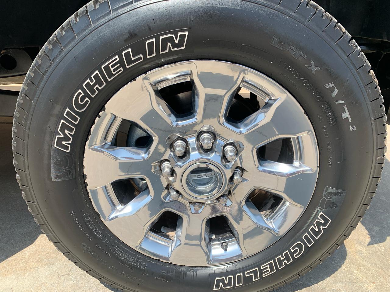 Ford Super Duty F-250 SRW 4WD Crew Cab 156" Lariat 2020