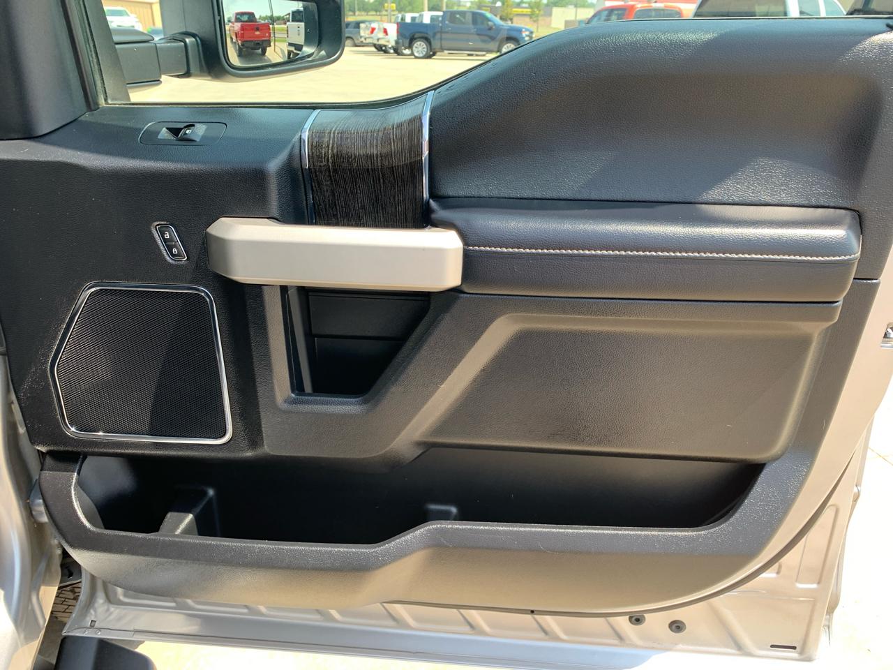 Ford Super Duty F-250 SRW 4WD Crew Cab 156" Lariat 2020