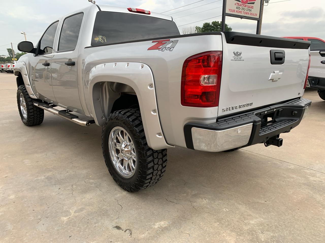 Chevrolet Silverado 1500 4WD Crew Cab 143.5" LT 2012