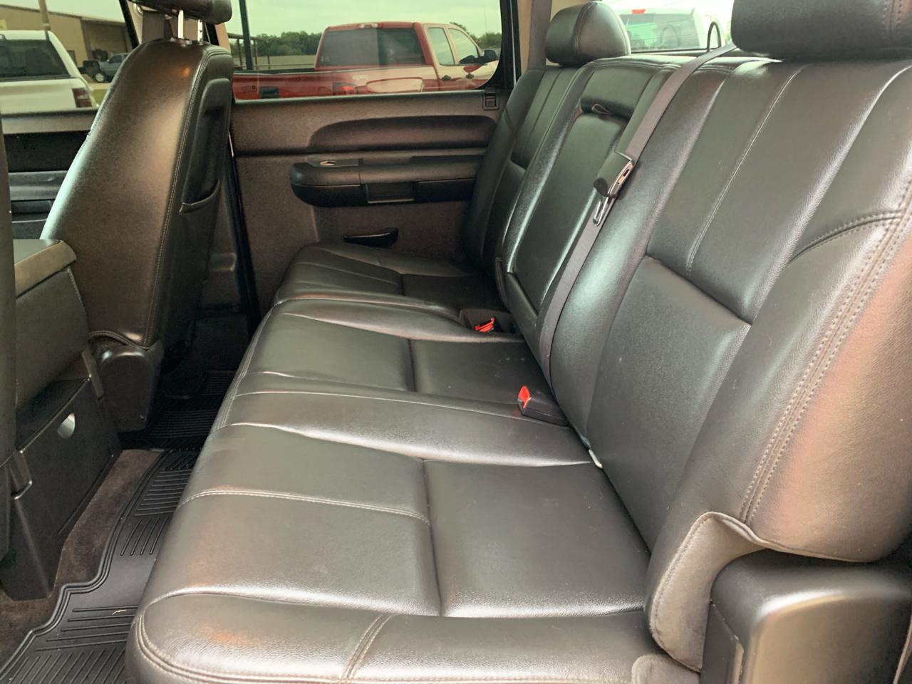 Chevrolet Silverado 1500 4WD Crew Cab 143.5" LT 2012