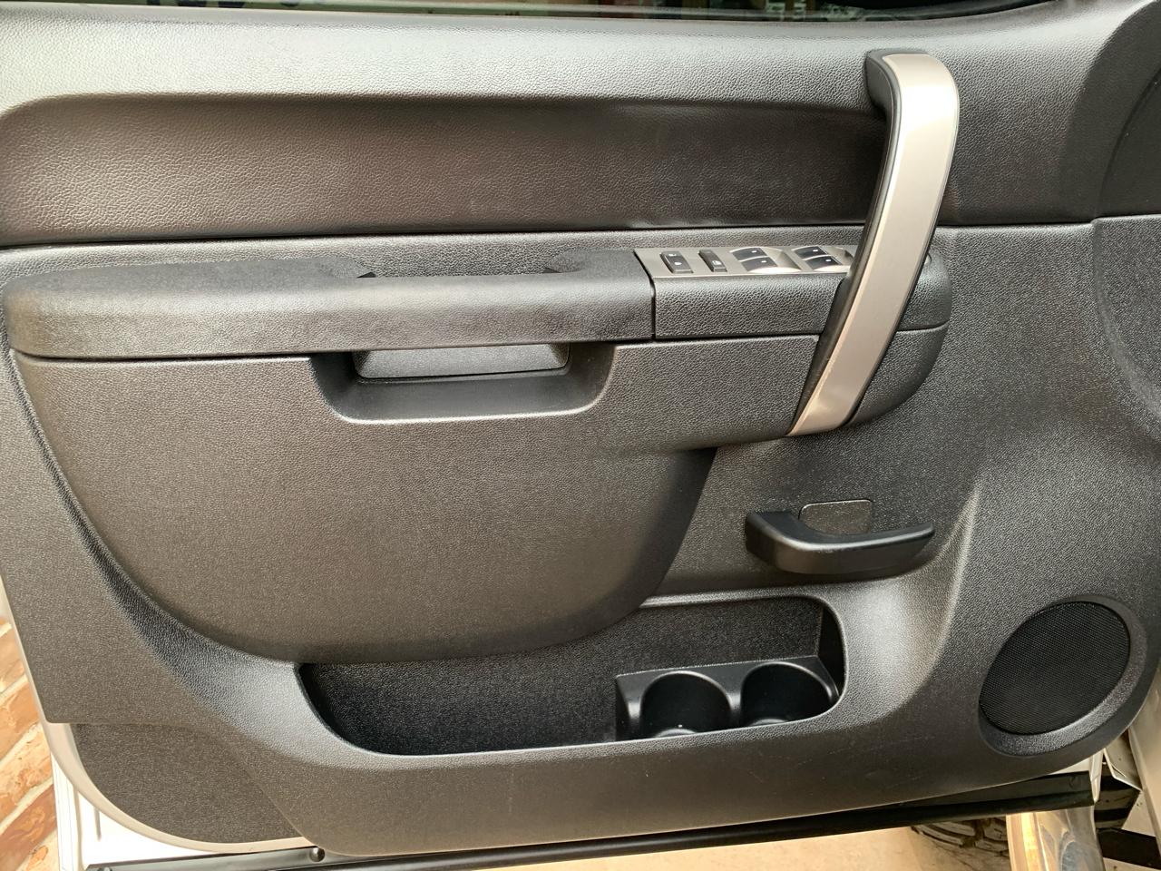 Chevrolet Silverado 1500 4WD Crew Cab 143.5" LT 2012