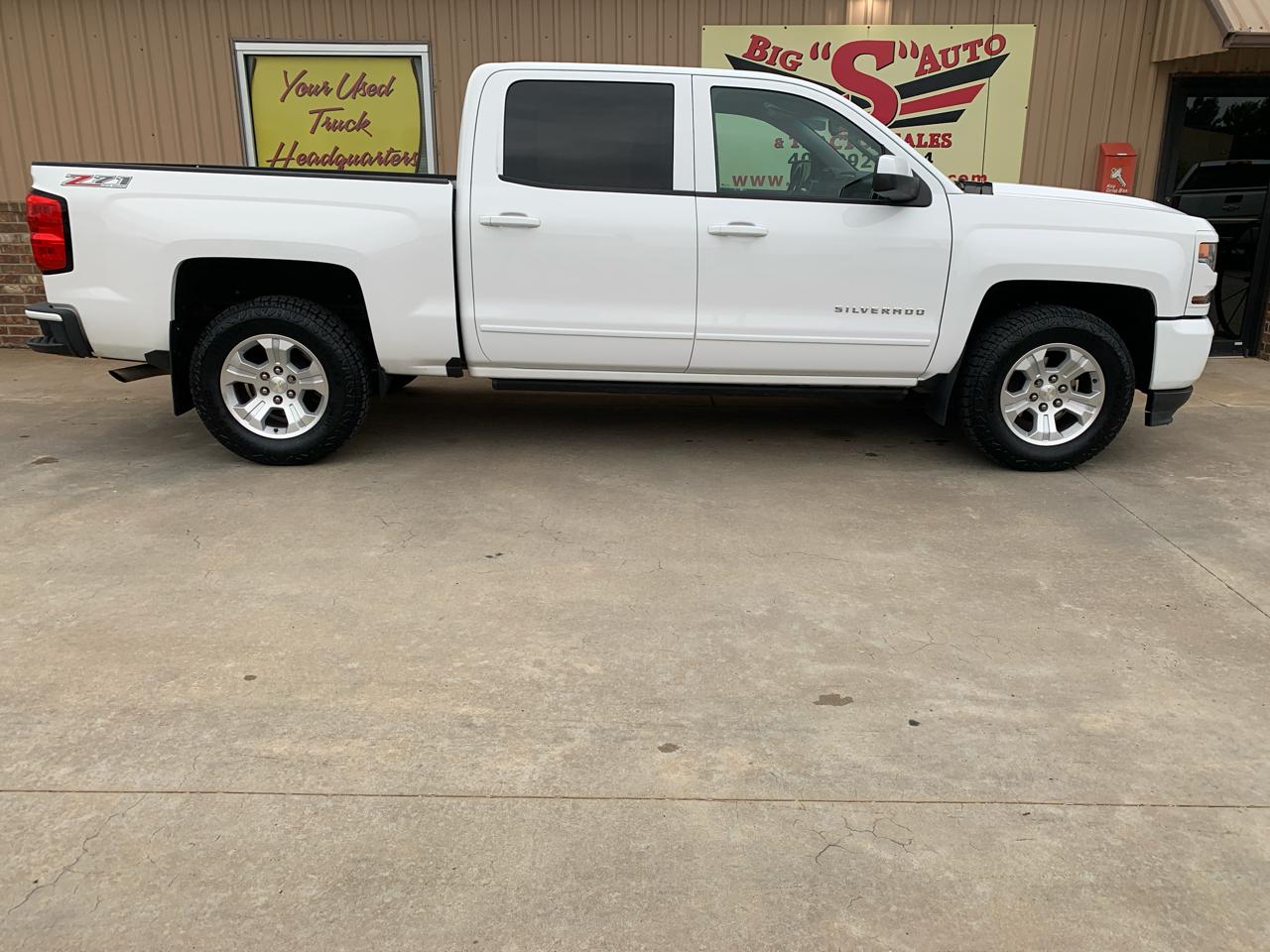 Chevrolet Silverado 1500 4WD Crew Cab 143.5" LT w/2LT 2016