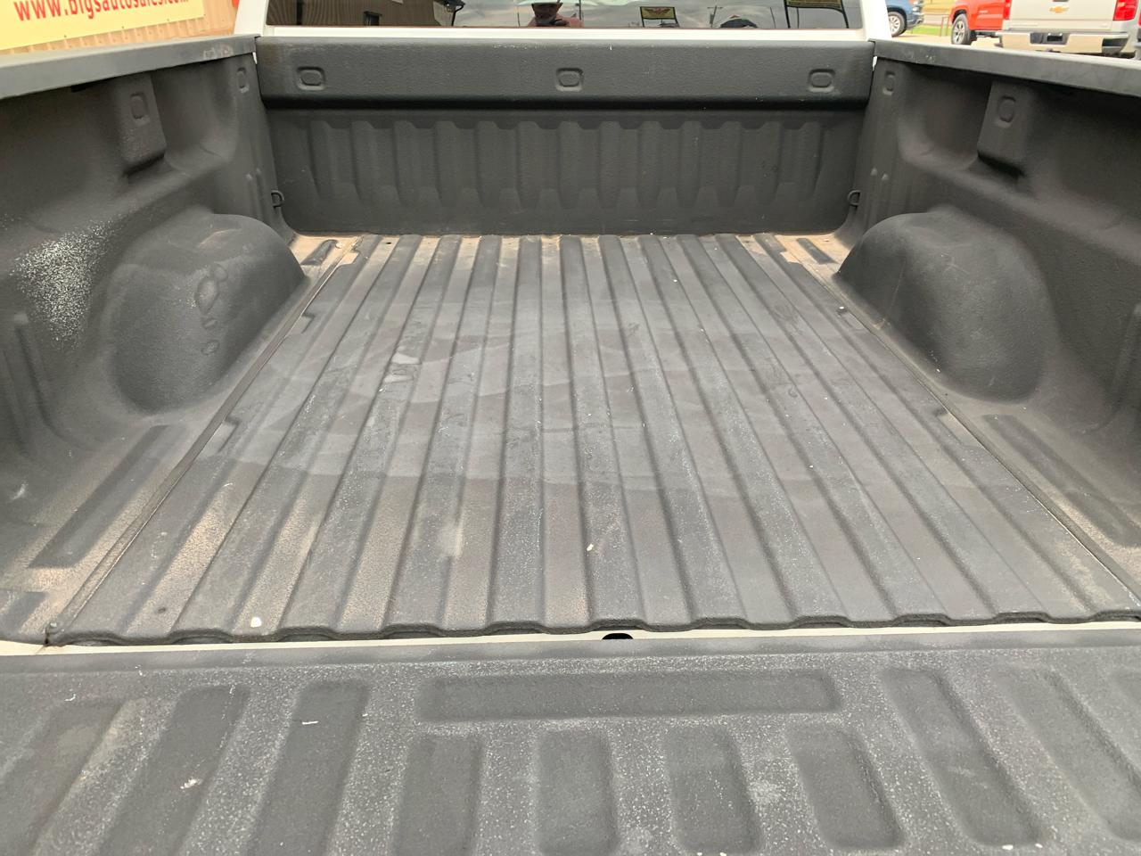 Chevrolet Silverado 1500 4WD Crew Cab 143.5" LT w/2LT 2016