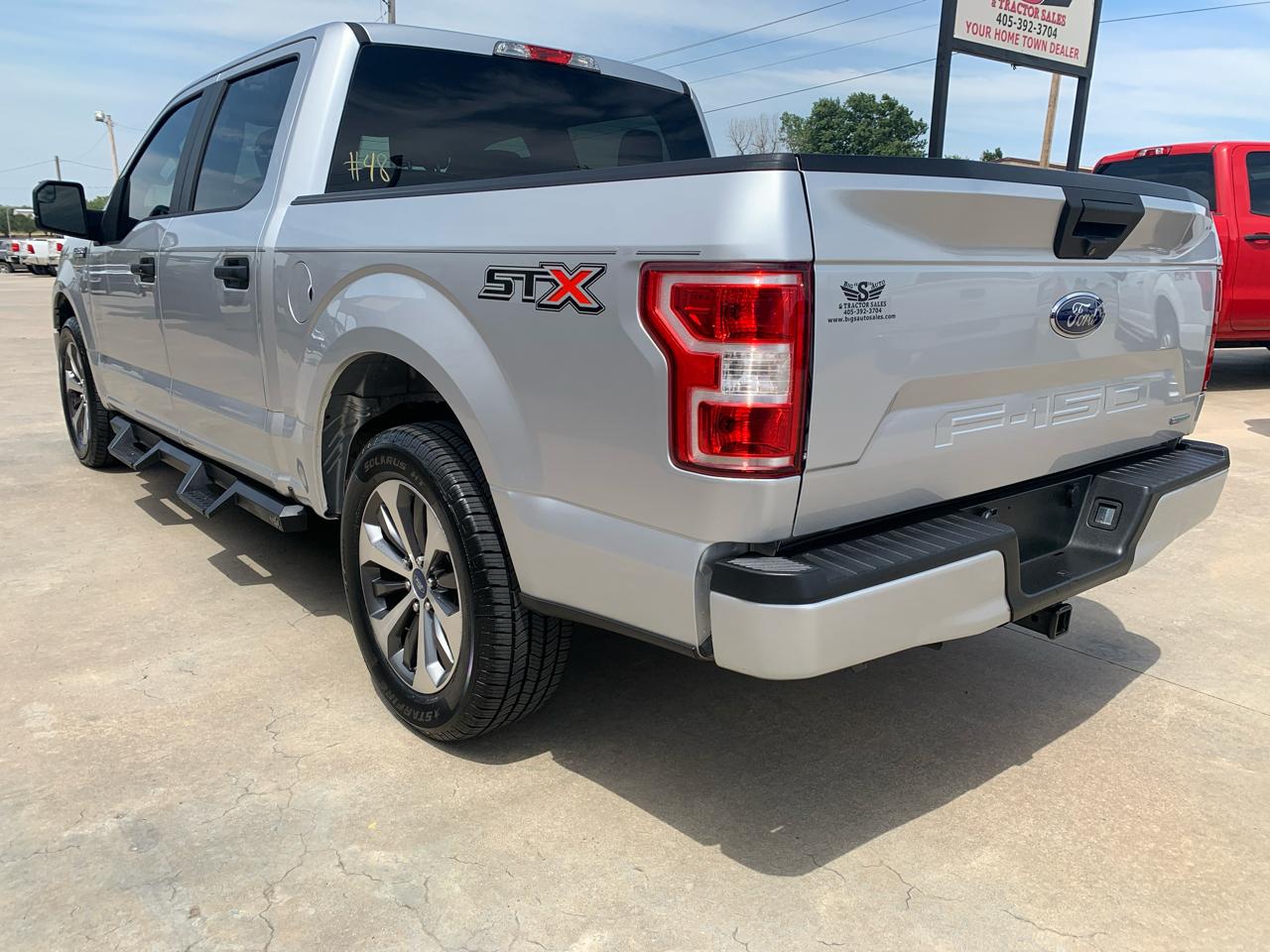 Ford F-150 2WD SuperCrew 145" STX 2019