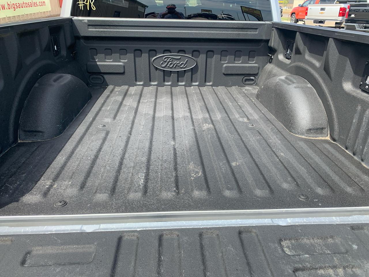 Ford F-150 2WD SuperCrew 145" STX 2019