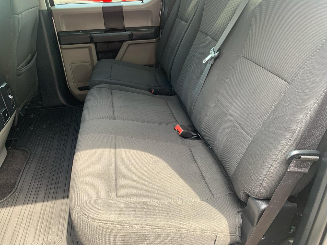 Ford F-150 2WD SuperCrew 145" STX 2019