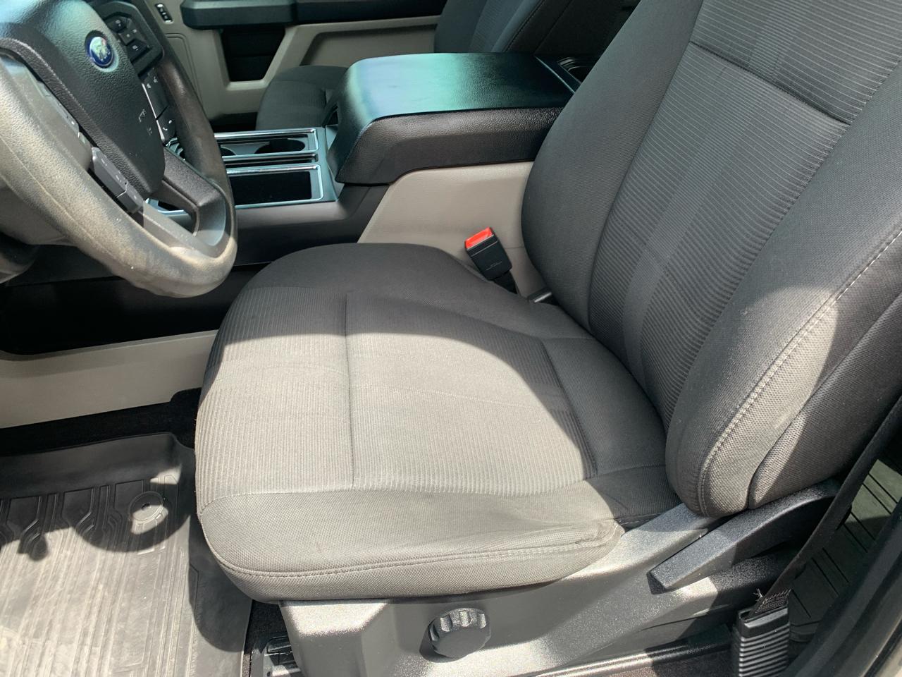 Ford F-150 2WD SuperCrew 145" STX 2019