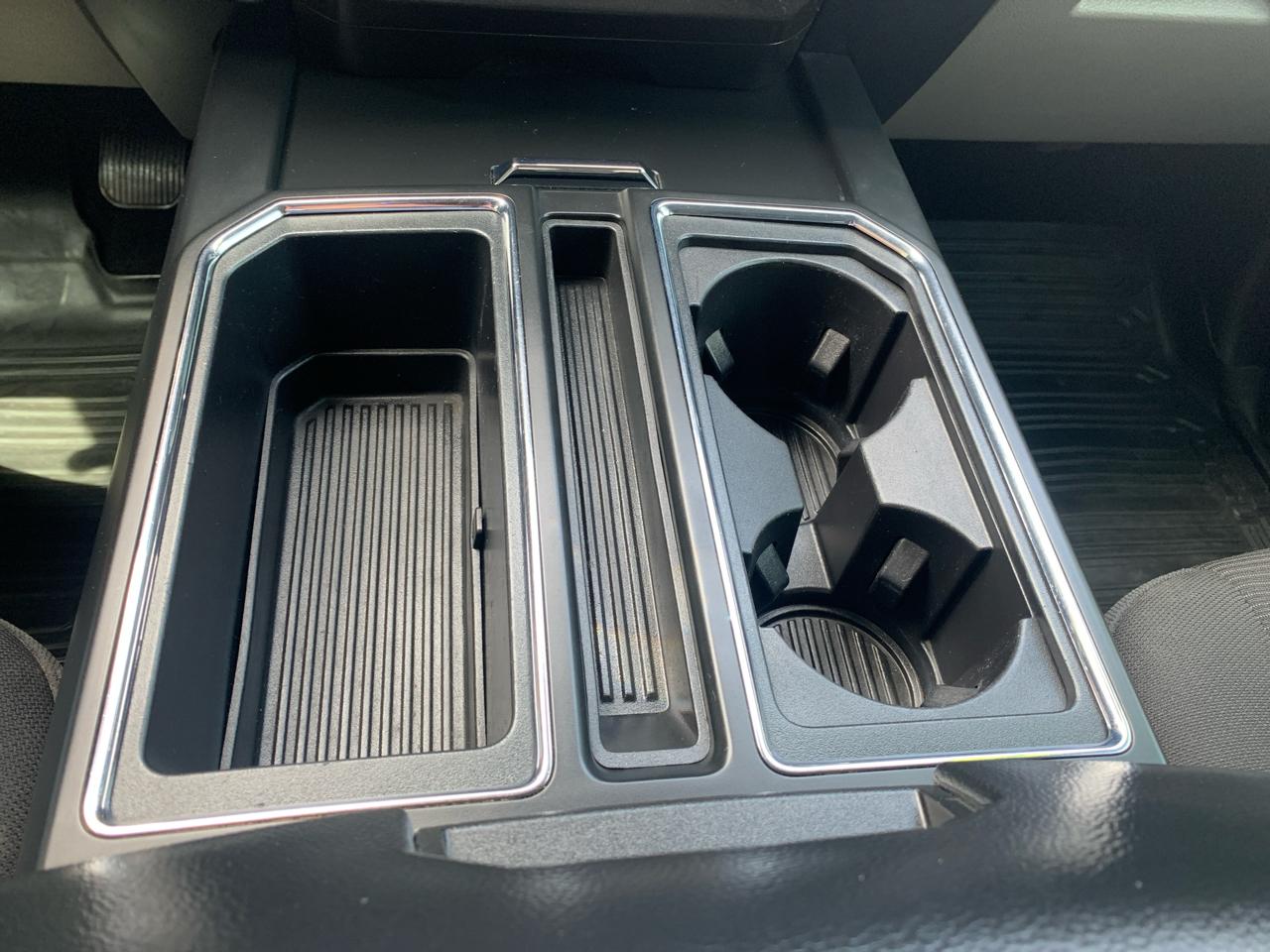 Ford F-150 2WD SuperCrew 145" STX 2019
