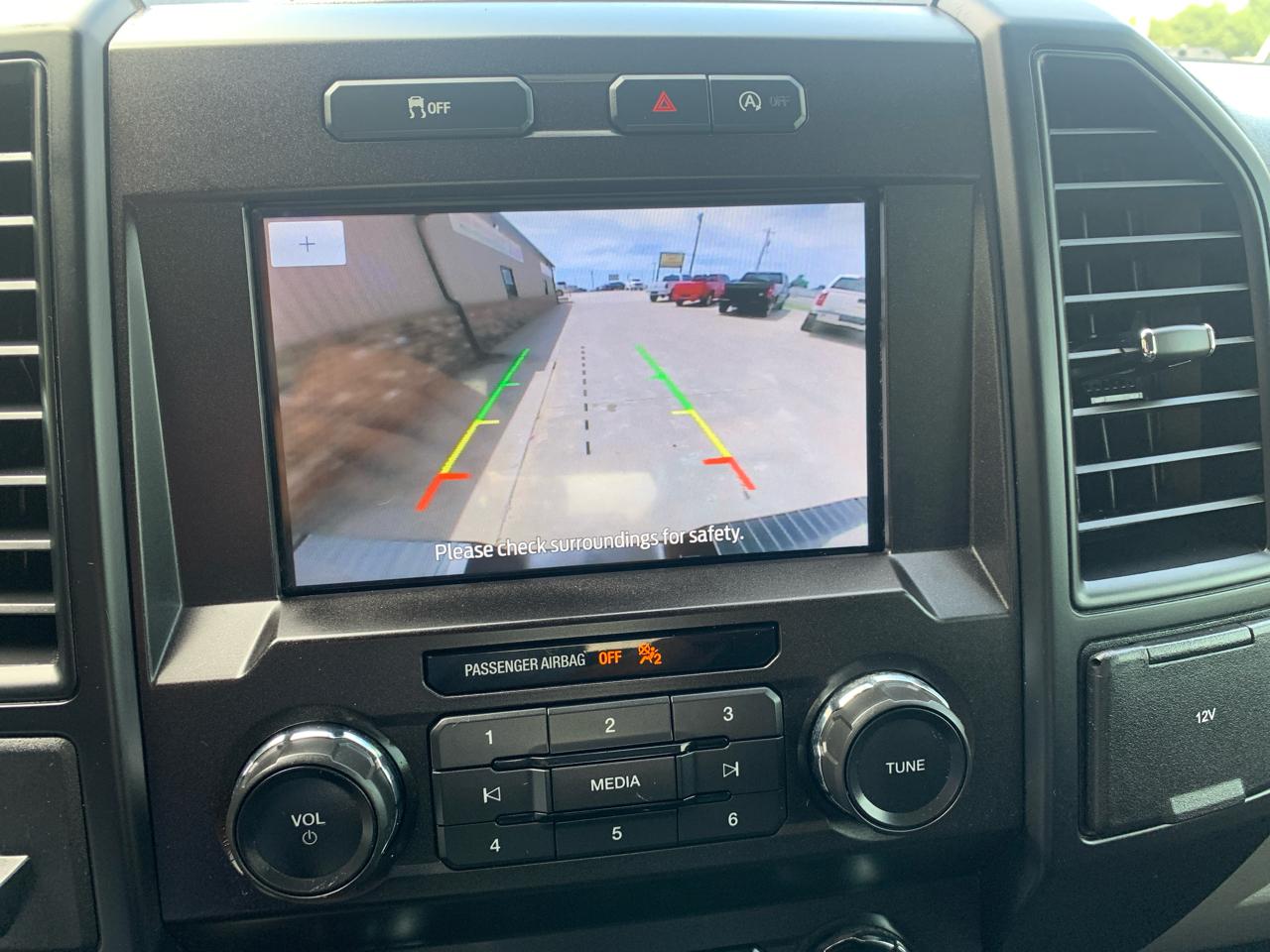 Ford F-150 2WD SuperCrew 145" STX 2019