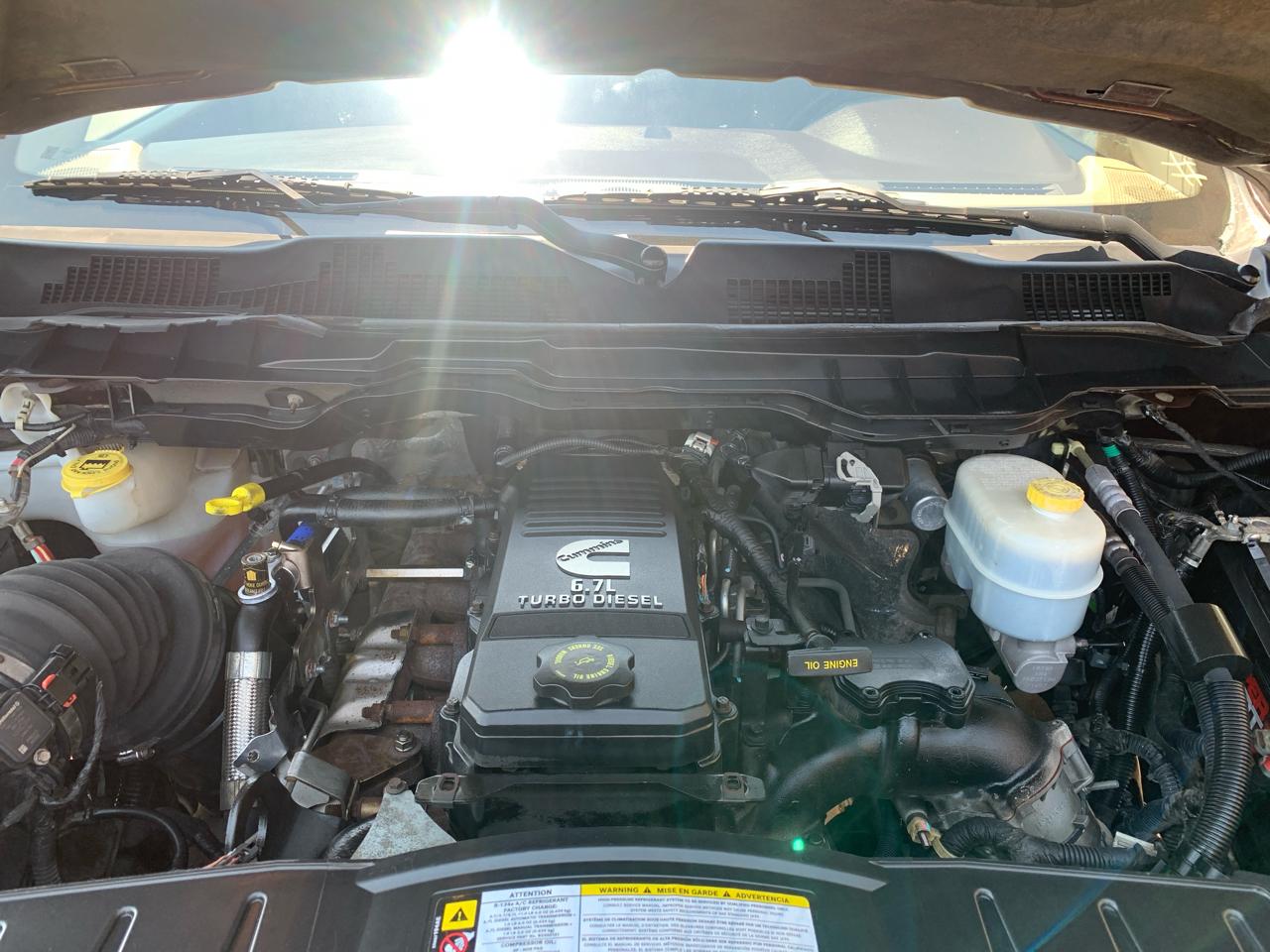 RAM 2500 4WD Crew Cab 149" Laramie 2012