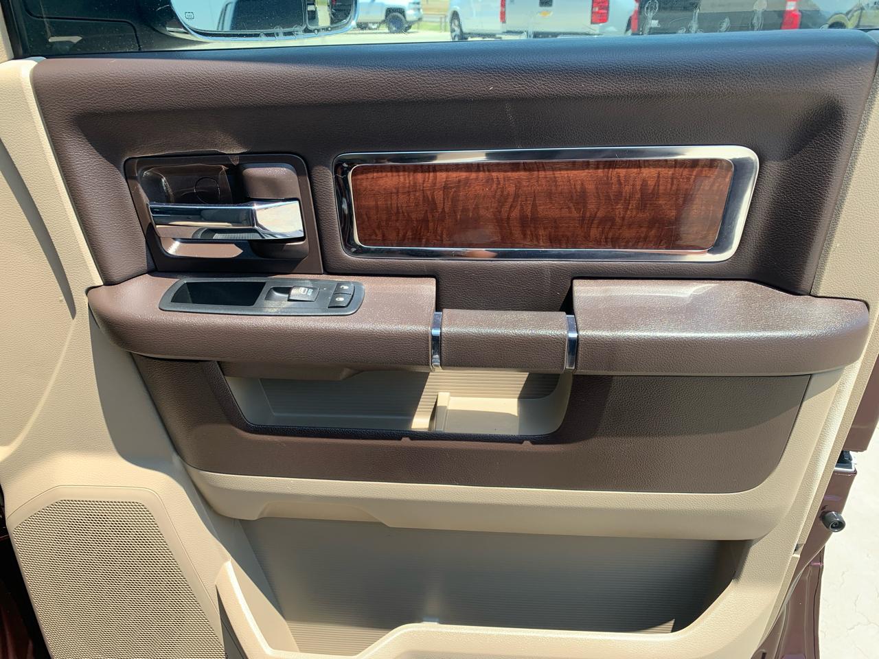 RAM 2500 4WD Crew Cab 149" Laramie 2012