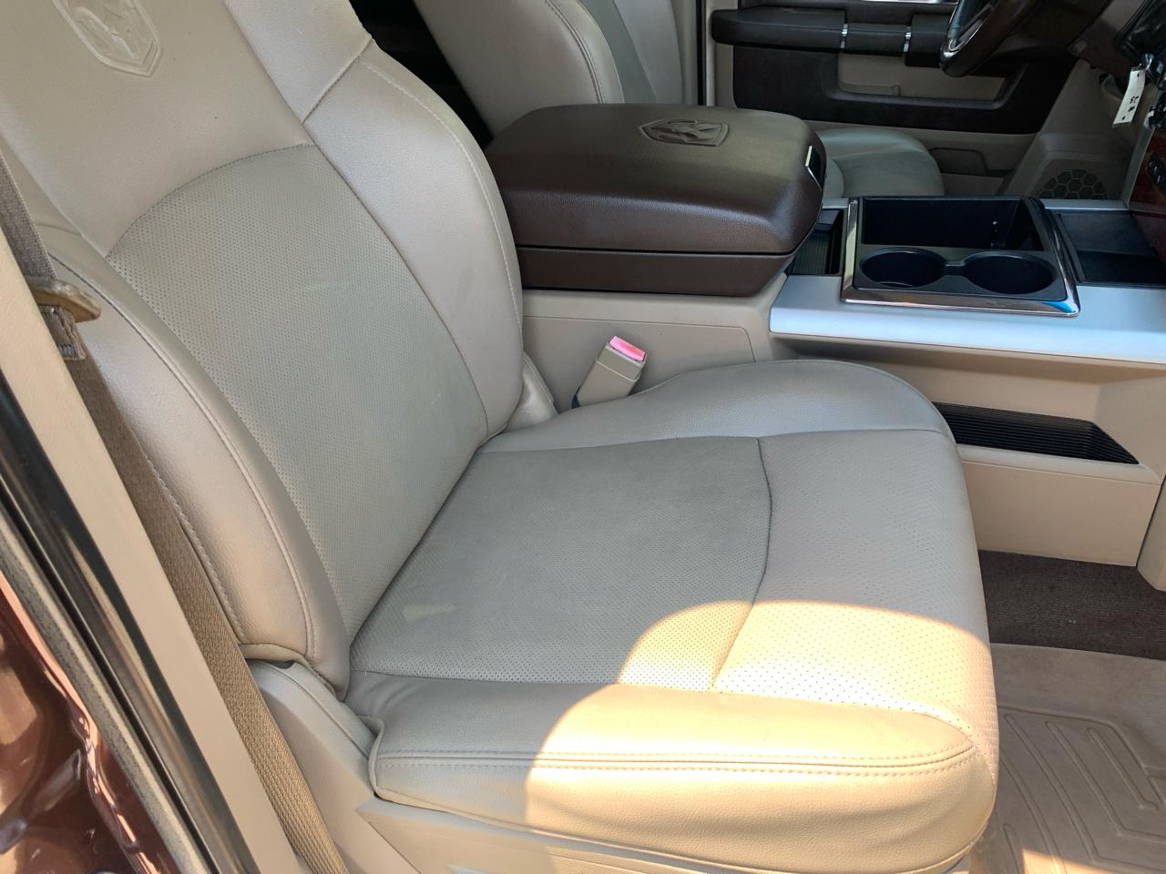 RAM 2500 4WD Crew Cab 149" Laramie 2012