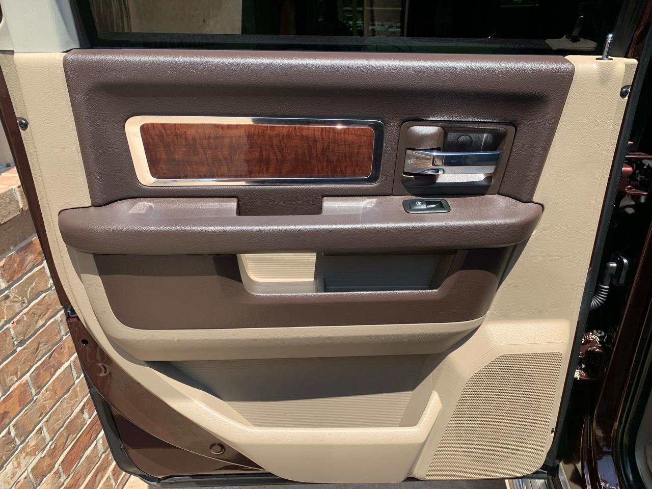 RAM 2500 4WD Crew Cab 149" Laramie 2012