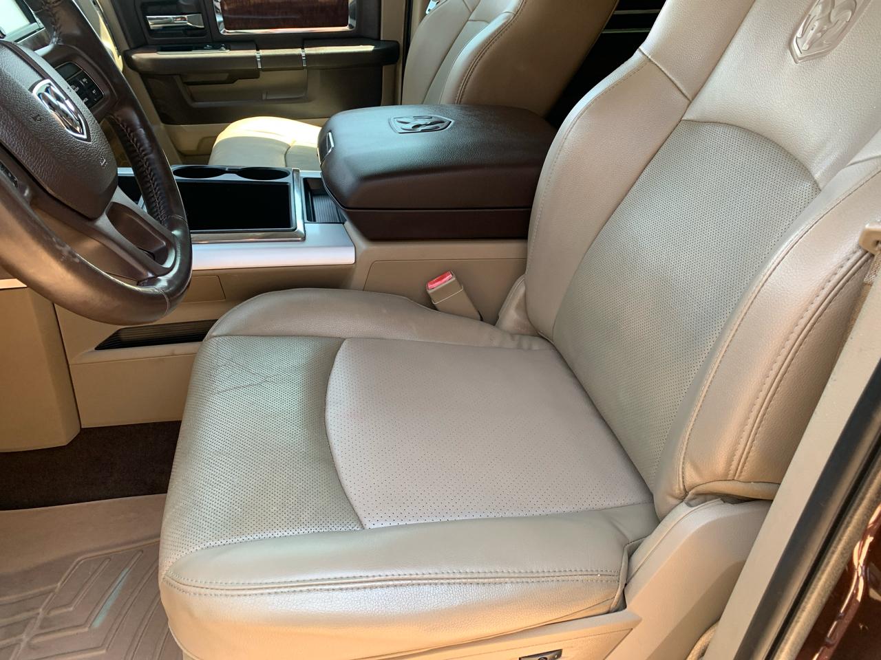 RAM 2500 4WD Crew Cab 149" Laramie 2012