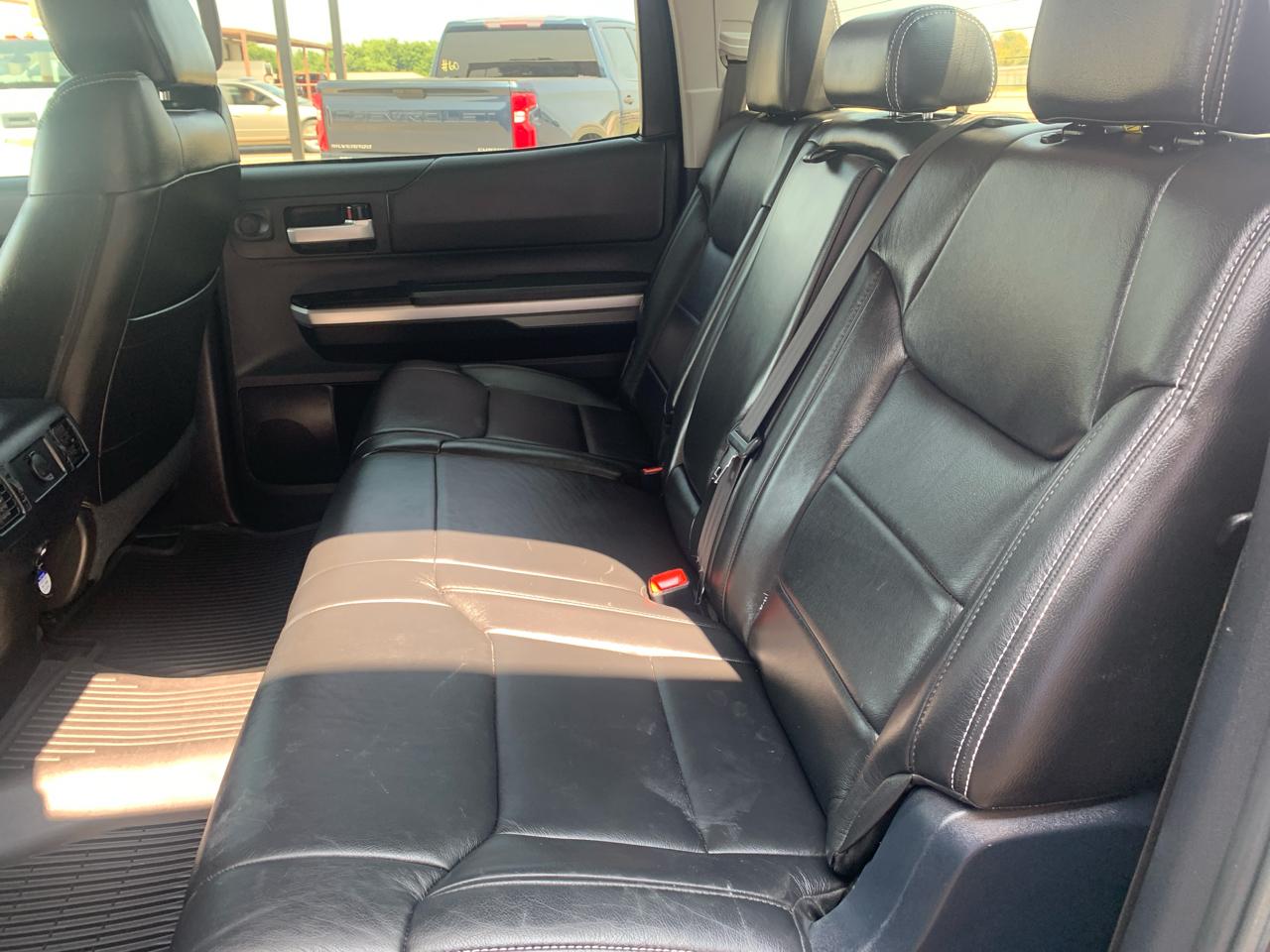 Toyota Tundra 4WD  2017