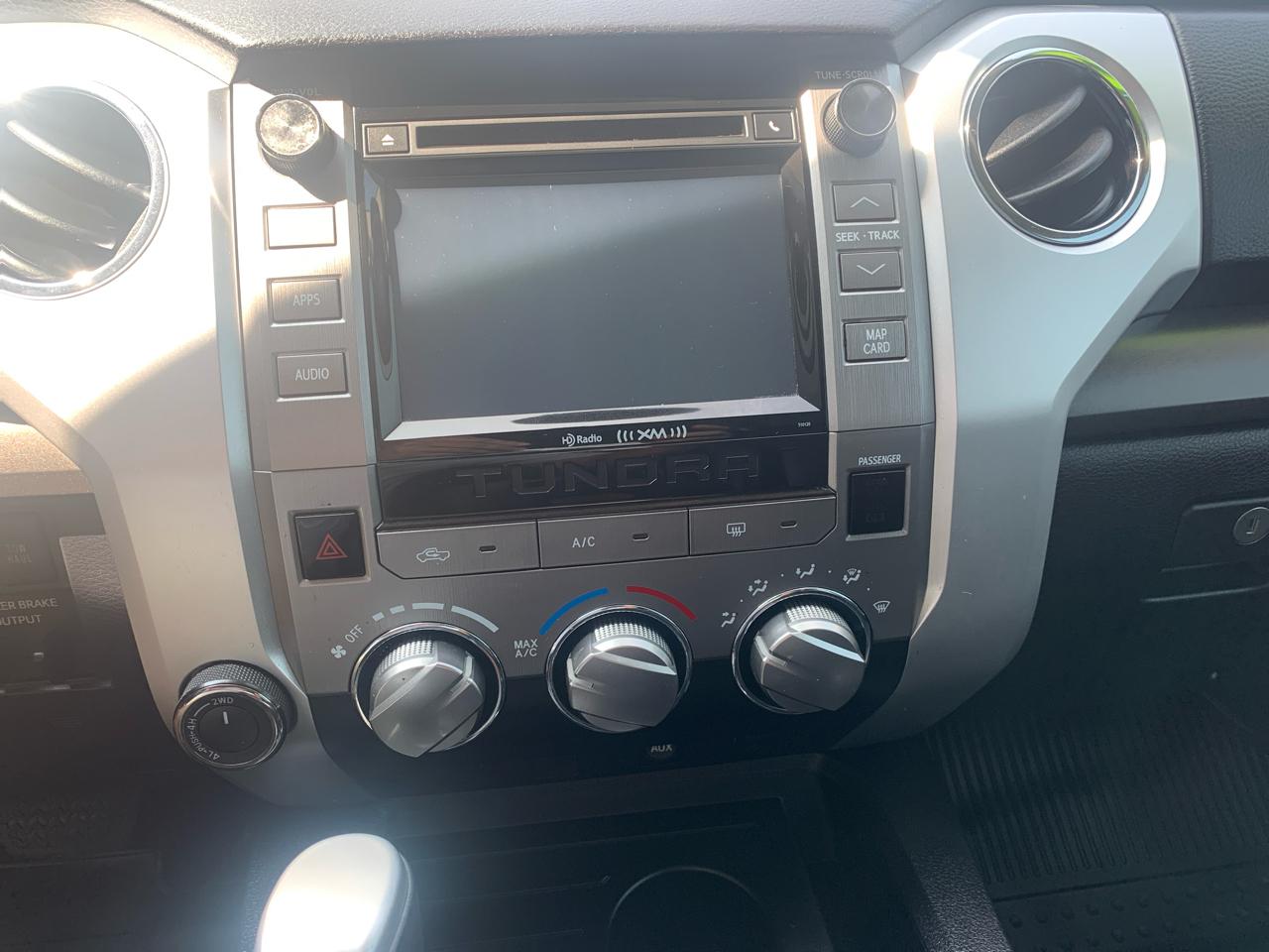 Toyota Tundra 4WD  2017