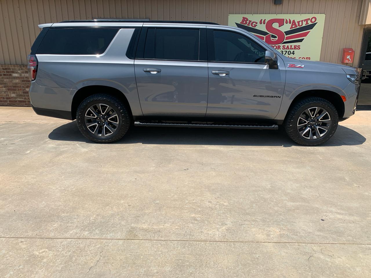 Chevrolet Suburban 4WD 4dr Z71 2022