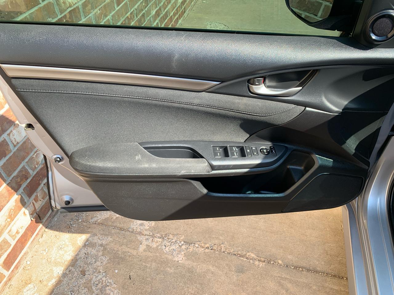 Honda Civic Hatchback EX CVT 2017
