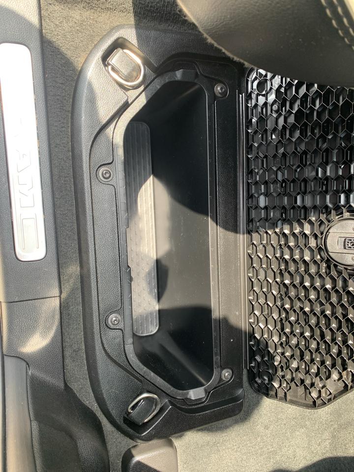 RAM 1500 Laramie 4x2 Crew Cab 5'7" Box 2021
