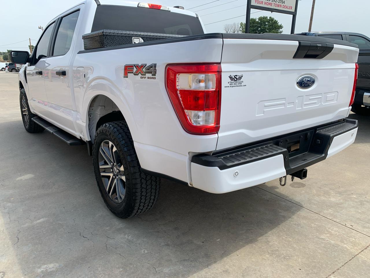 Ford F-150 4WD SuperCrew 145" STX 2021