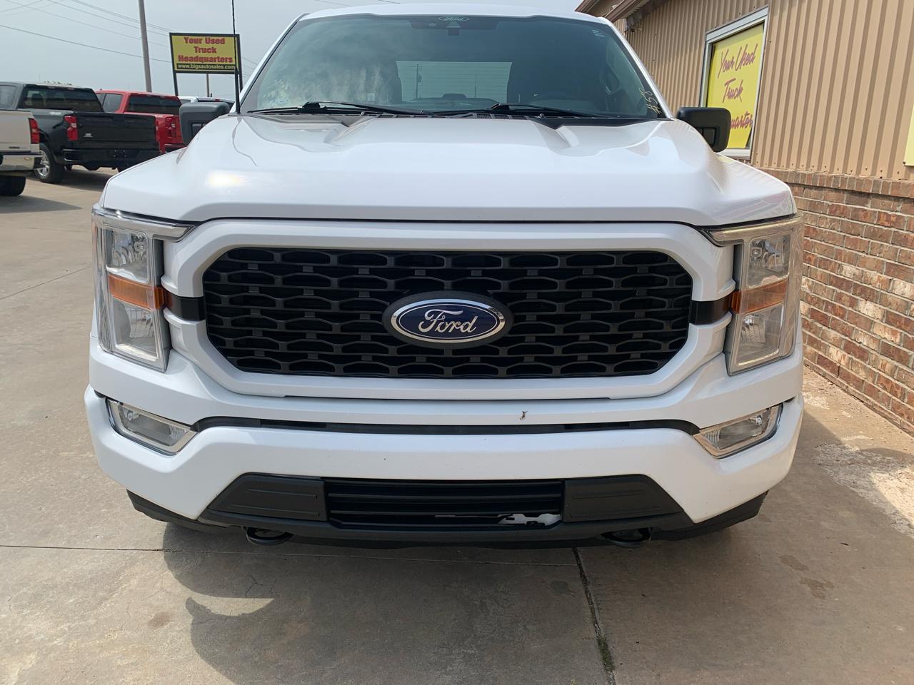 Ford F-150 4WD SuperCrew 145" STX 2021
