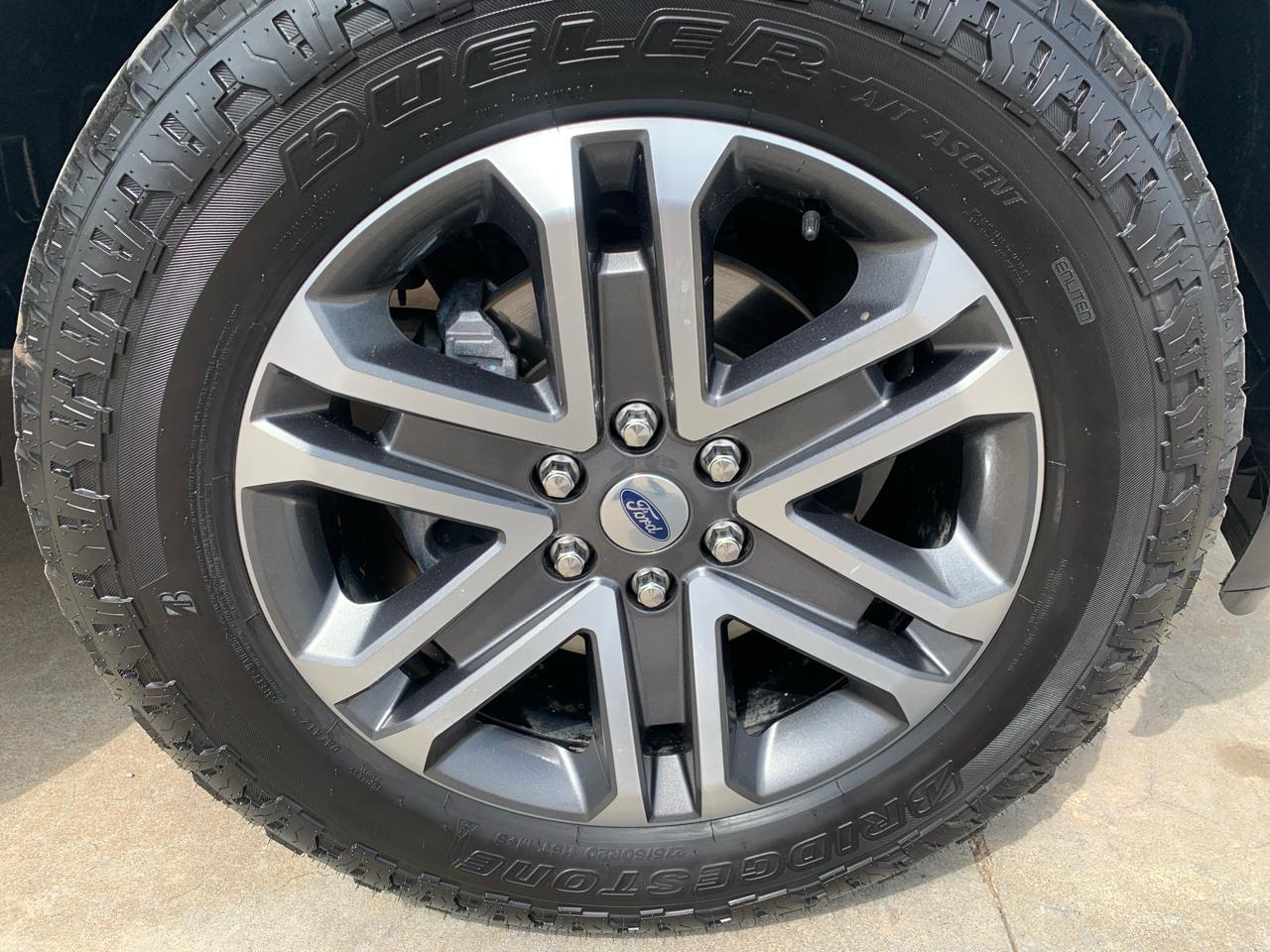 Ford F-150 4WD SuperCrew 145" STX 2021