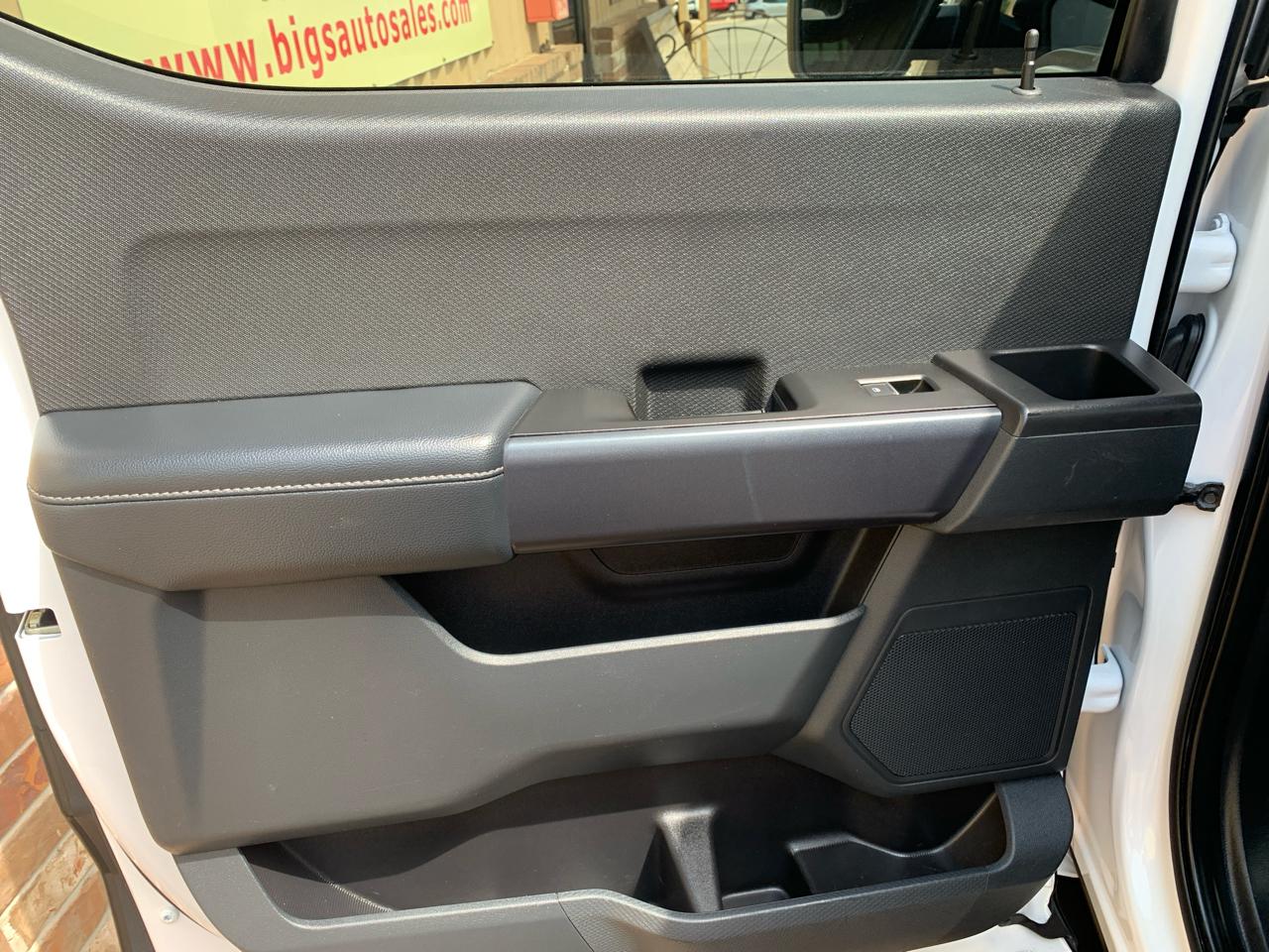 Ford F-150 4WD SuperCrew 145" STX 2021