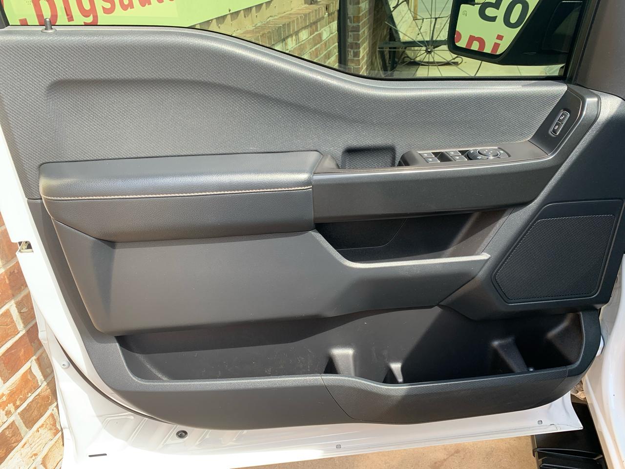 Ford F-150 4WD SuperCrew 145" STX 2021