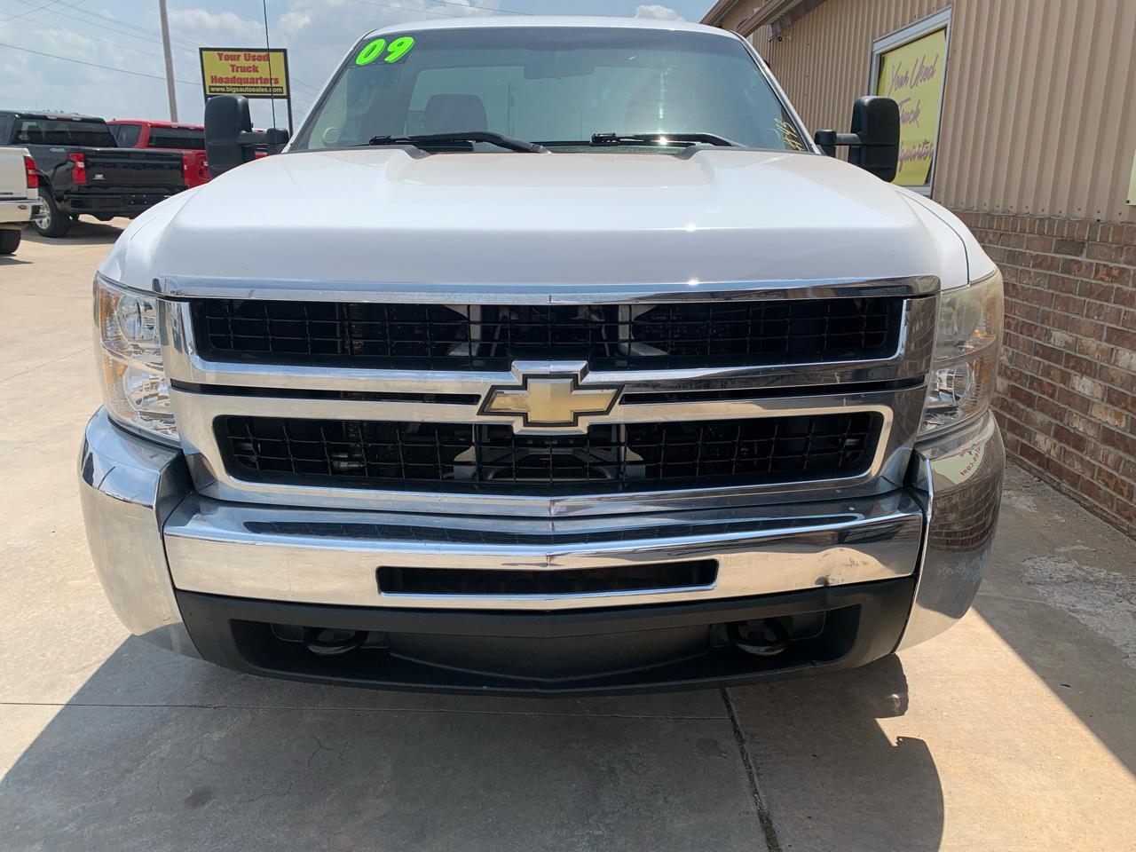 Chevrolet Silverado 2500HD 4WD Reg Cab 133" Work Truck 2009