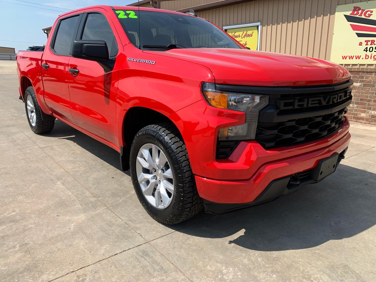 2022 Chevrolet Silverado 1500 4WD Crew Cab 147" Custom