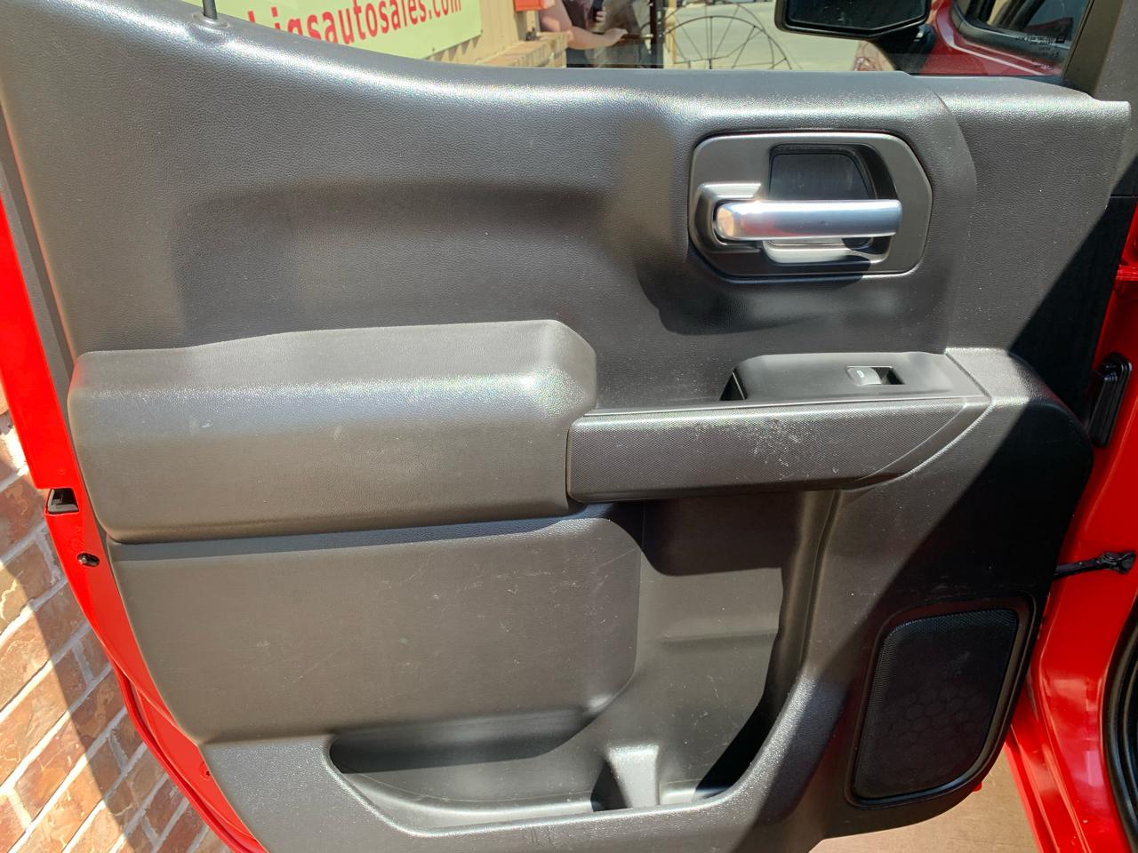Chevrolet Silverado 1500 4WD Crew Cab 147" Custom 2022
