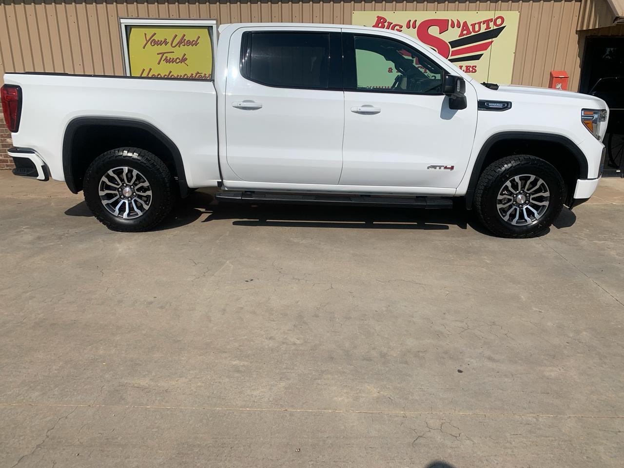 GMC Sierra 1500 4WD Crew Cab 147" AT4 2020