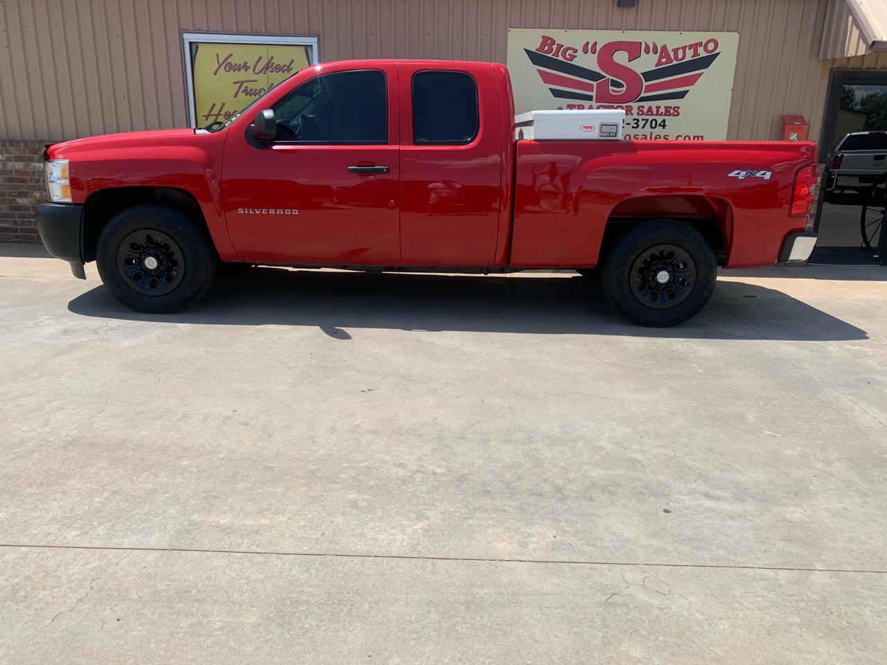 Chevrolet Silverado 1500 4WD Ext Cab 143.5" Work Truck 2013