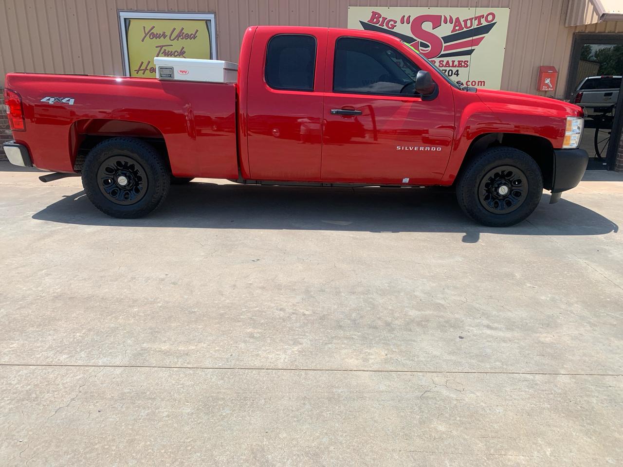 Chevrolet Silverado 1500 4WD Ext Cab 143.5" Work Truck 2013