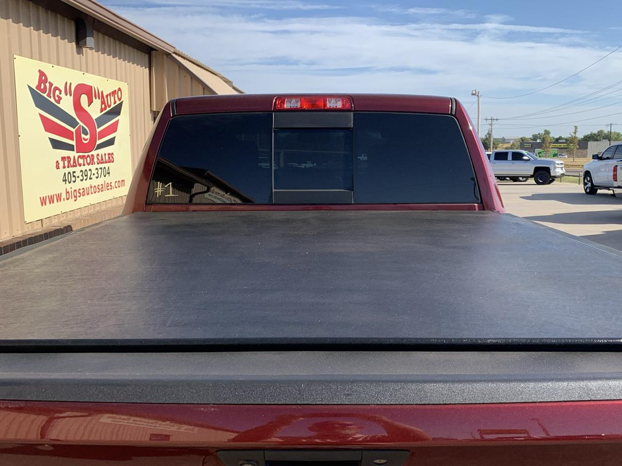 RAM 2500 SLT 4x4 Crew Cab 6'4" Box 2017