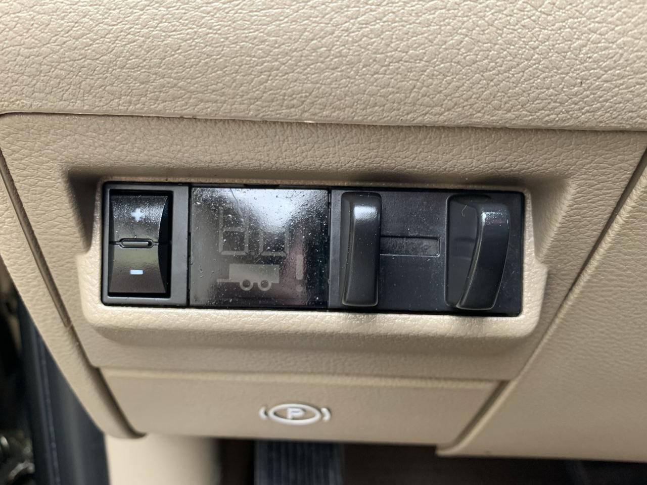 RAM 3500 4WD Crew Cab 169" Laramie Longhorn Edition 2011
