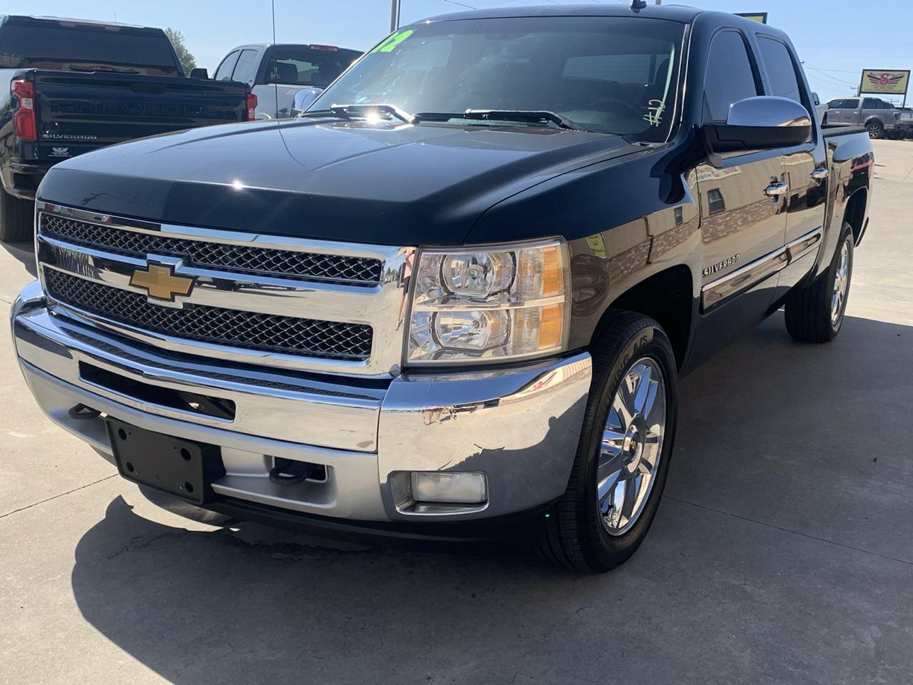Chevrolet Silverado 1500 4WD Crew Cab 143.5" LT 2012
