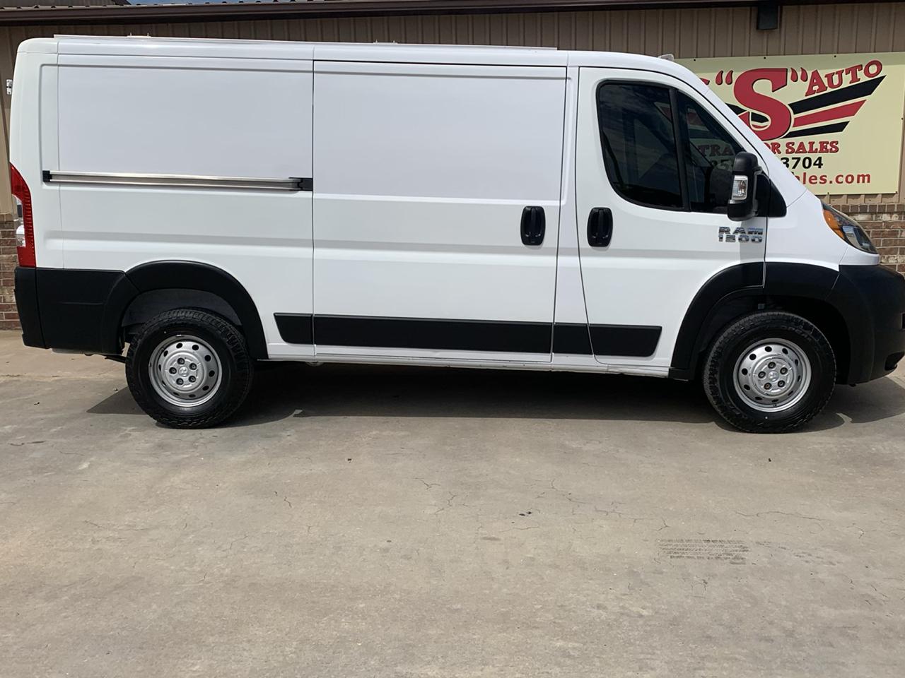 RAM ProMaster Cargo Van 1500 Low Roof 136" WB 2020