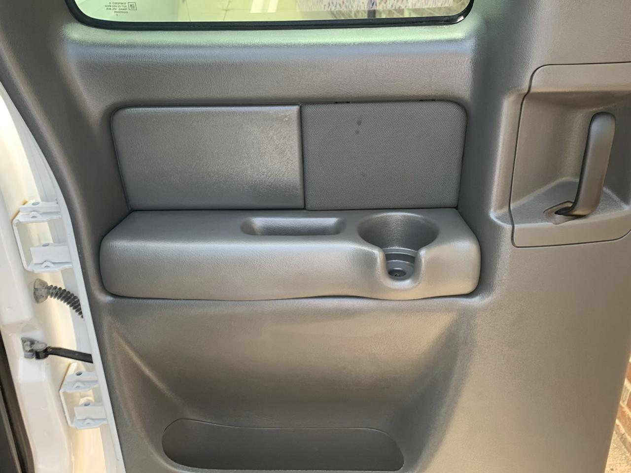 Chevrolet Silverado 2500HD Ext Cab 143.5" WB LS 2004