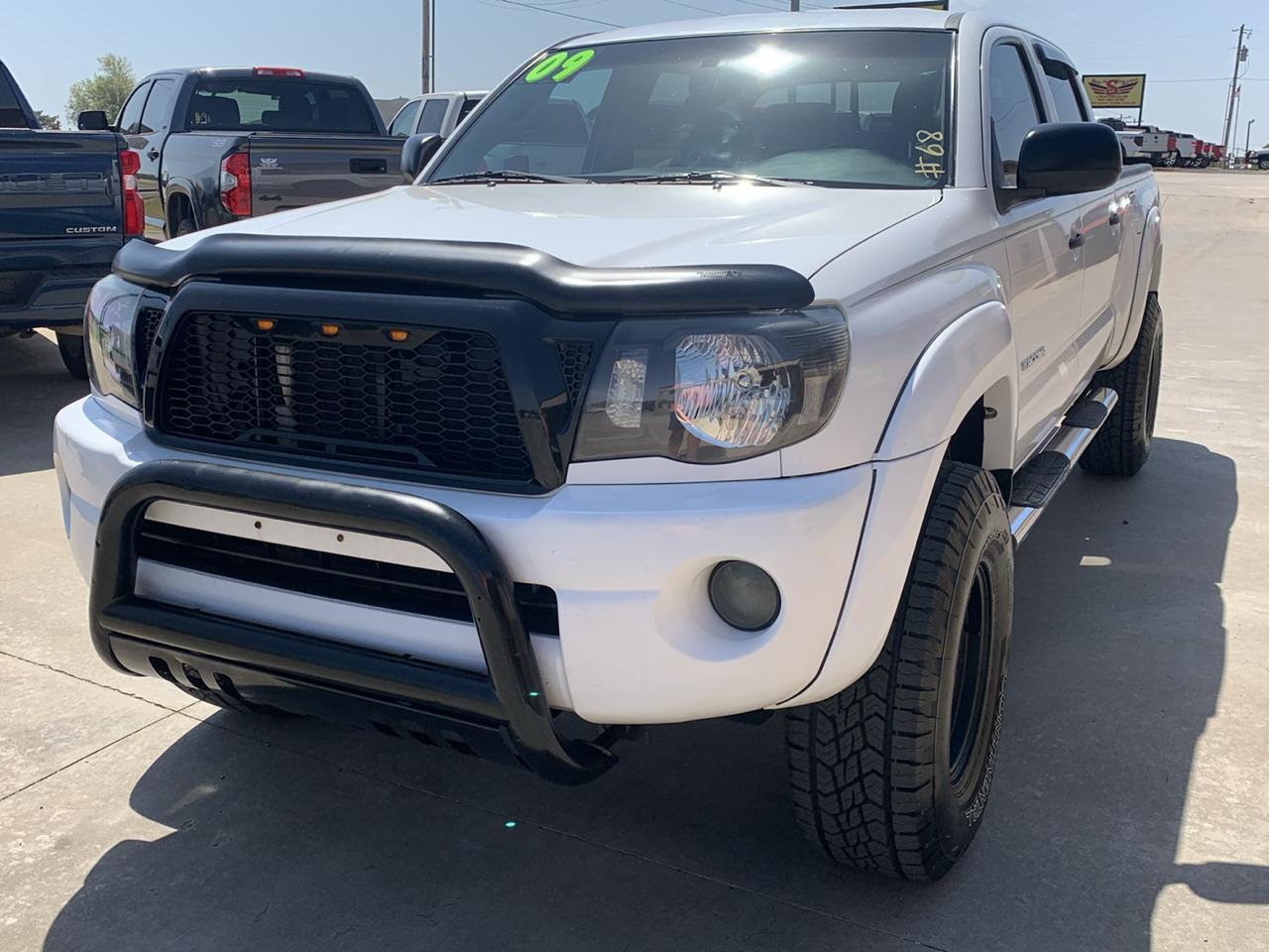 Toyota Tacoma 4WD Double LB V6 AT (Natl) 2009