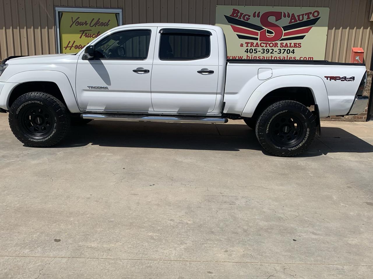 Toyota Tacoma 4WD Double LB V6 AT (Natl) 2009