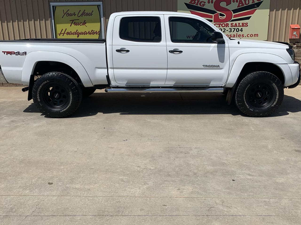 Toyota Tacoma 4WD Double LB V6 AT (Natl) 2009