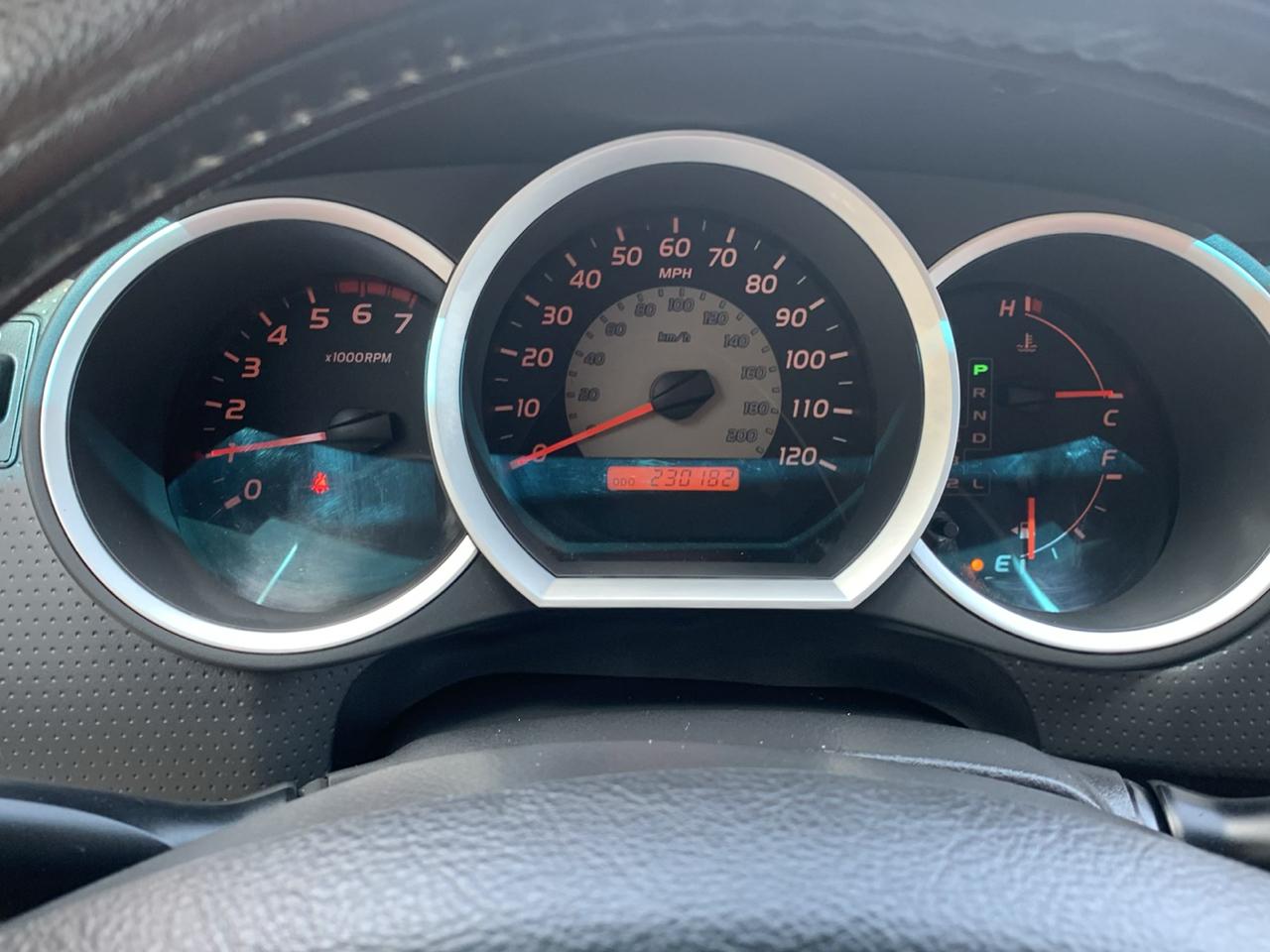 Toyota Tacoma 4WD Double LB V6 AT (Natl) 2009