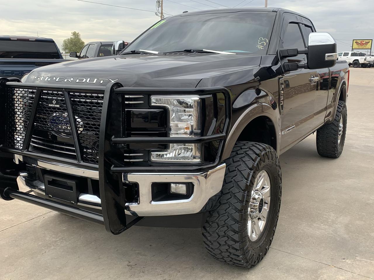 Ford Super Duty F-250 SRW Lariat 4WD SuperCab 8' Box 2017