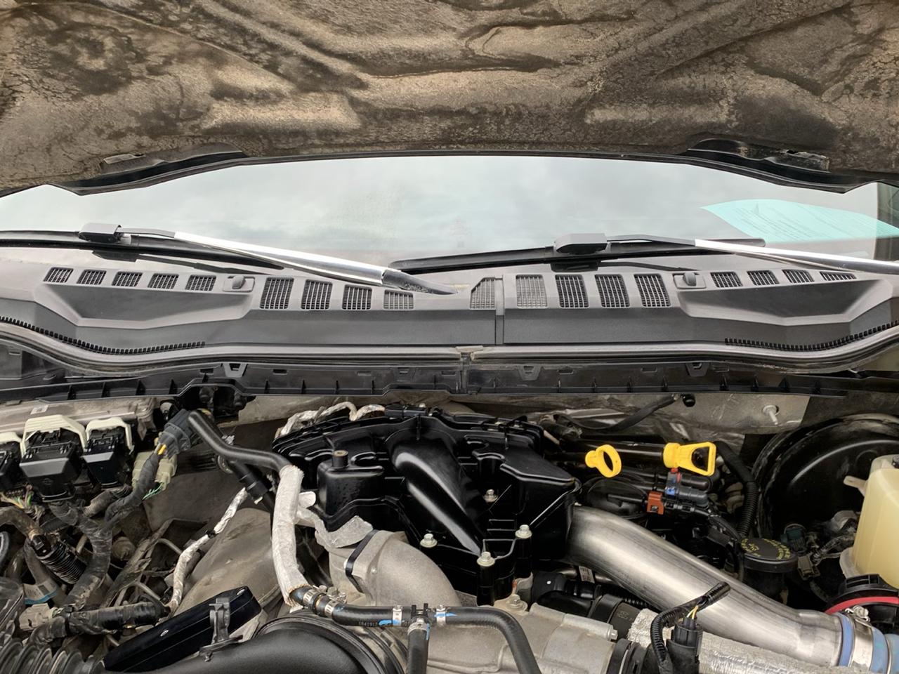 Ford Super Duty F-250 SRW Lariat 4WD SuperCab 8' Box 2017