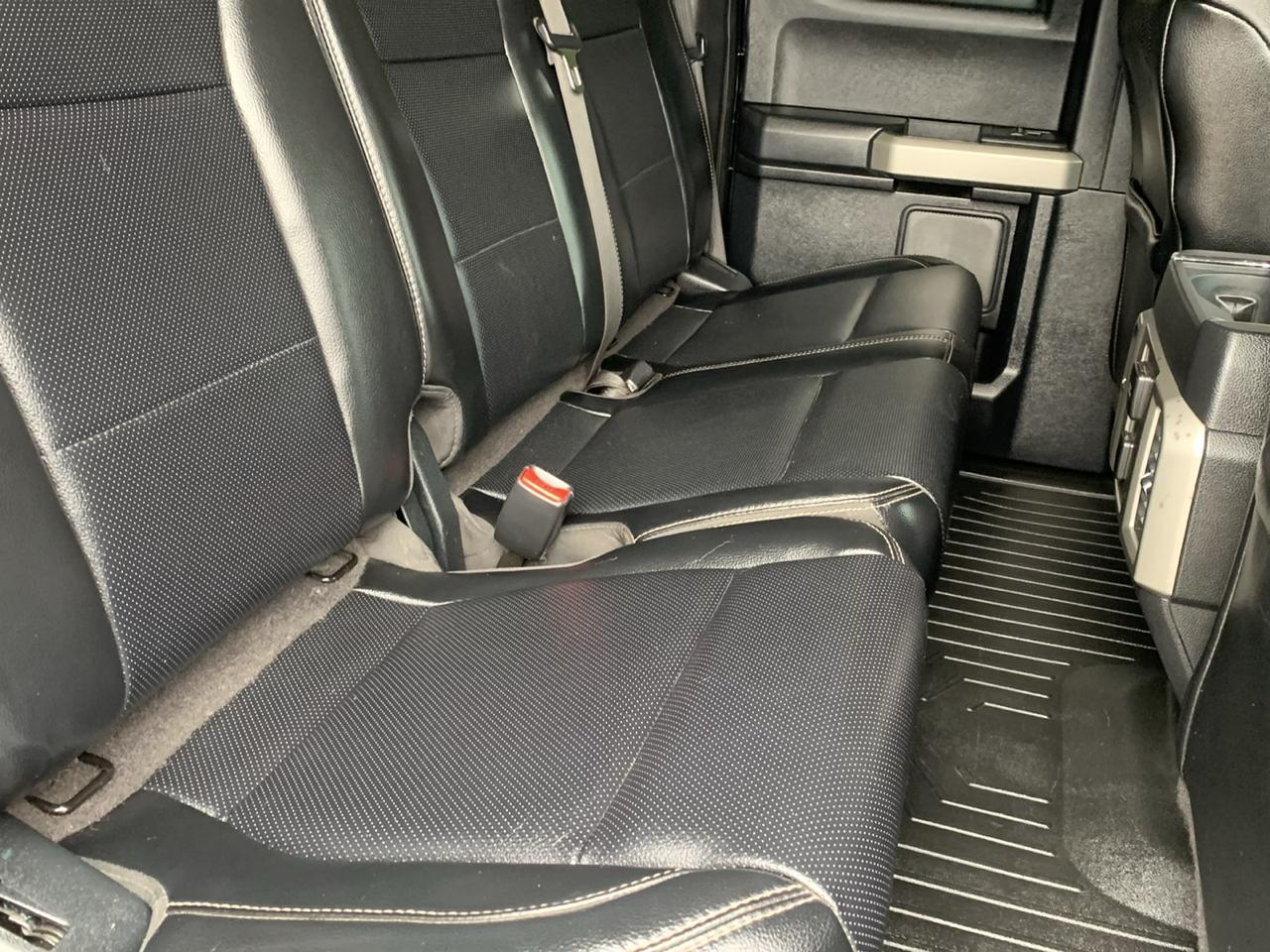Ford Super Duty F-250 SRW Lariat 4WD SuperCab 8' Box 2017