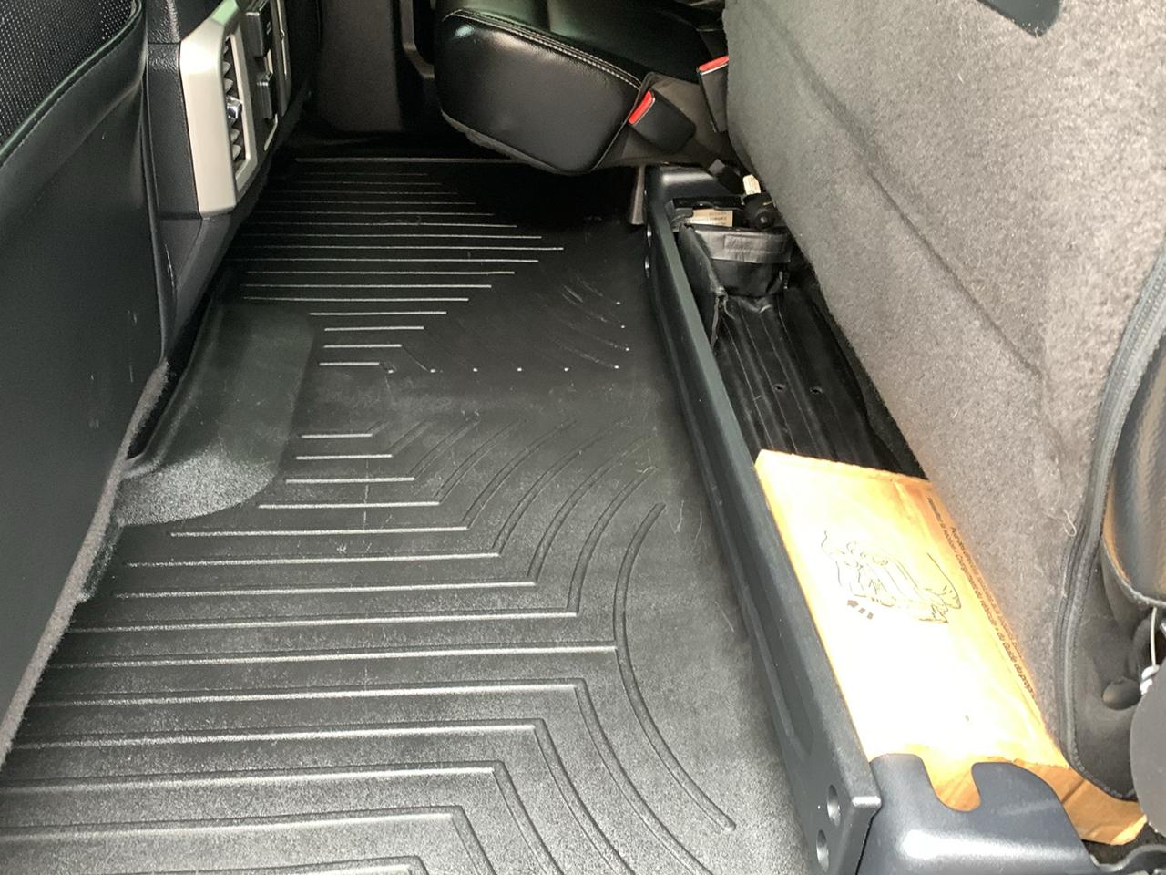 Ford Super Duty F-250 SRW Lariat 4WD SuperCab 8' Box 2017