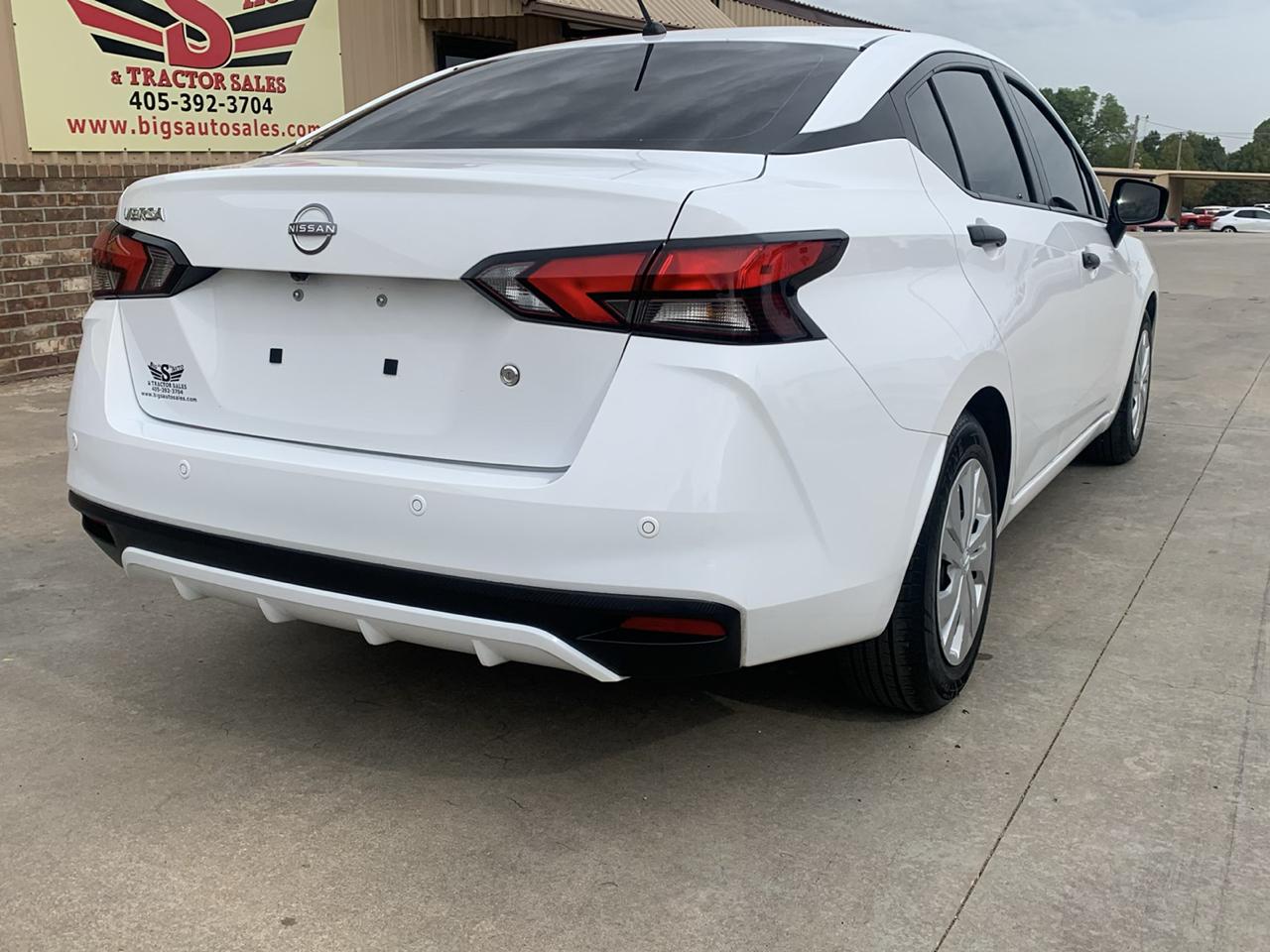 Nissan Versa S CVT 2023